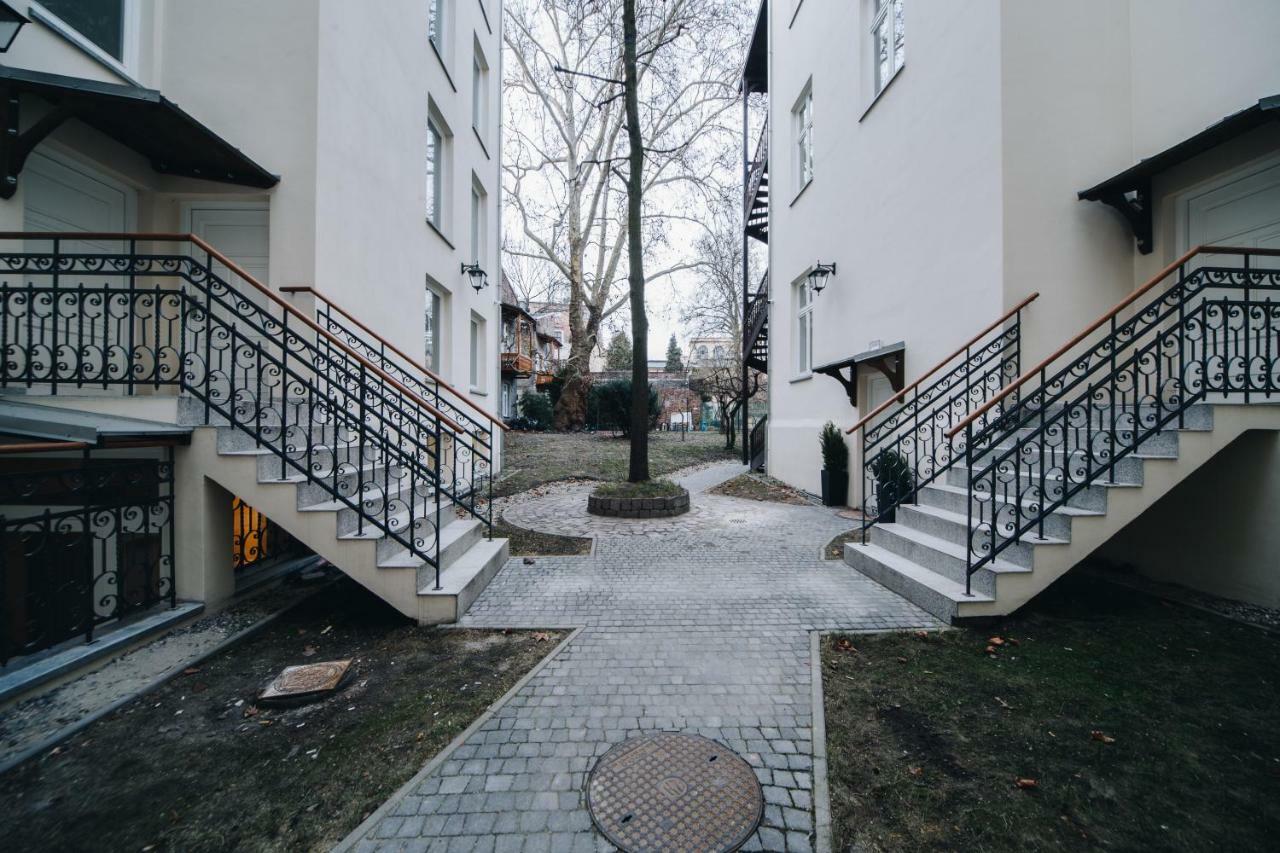 Forest Nook Main Square Loft Krasków Exterior foto